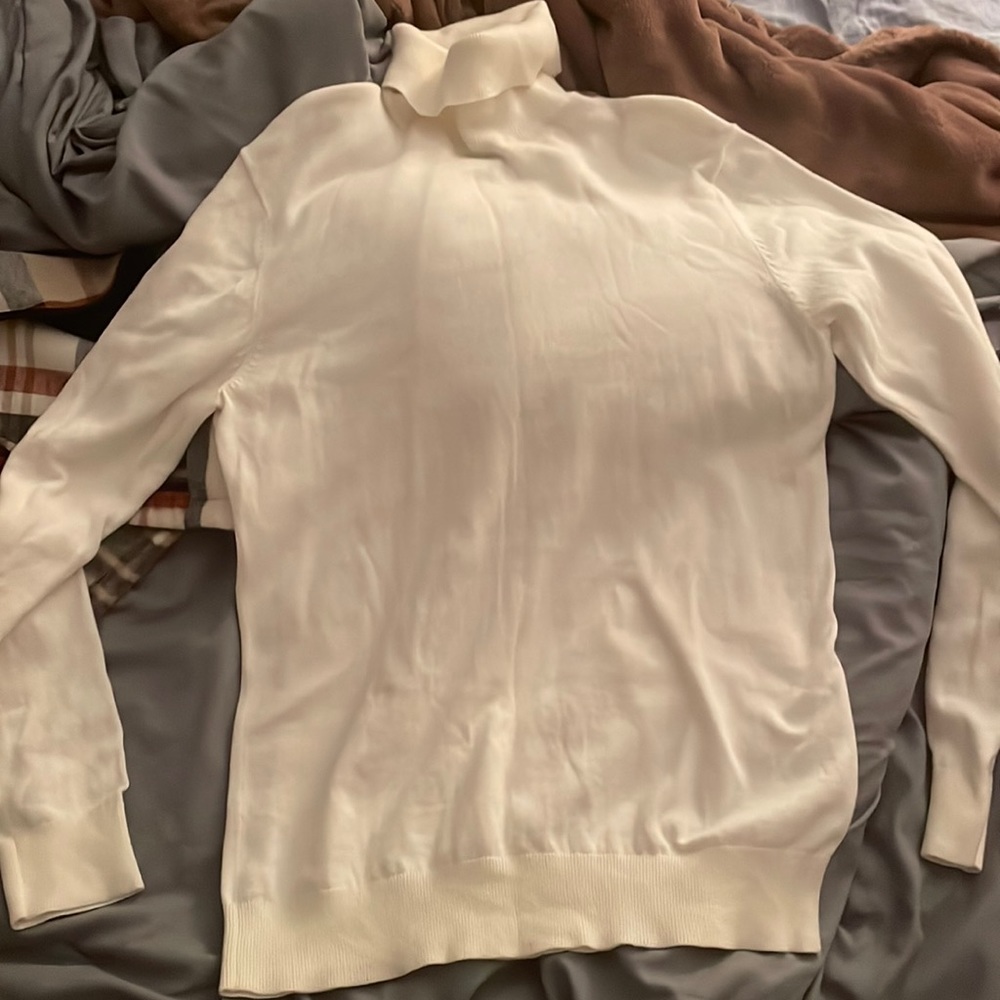 White turtleneck sweater